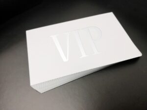 Mehr über den Artikel erfahren VIP-Gefühl pur: So macht eine Limousine euren JGA exklusiv